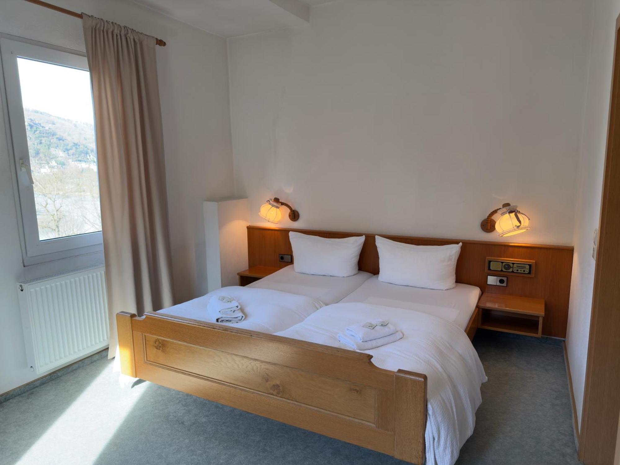 Hotel "Zur Schoenen Aussicht" Кохем Экстерьер фото